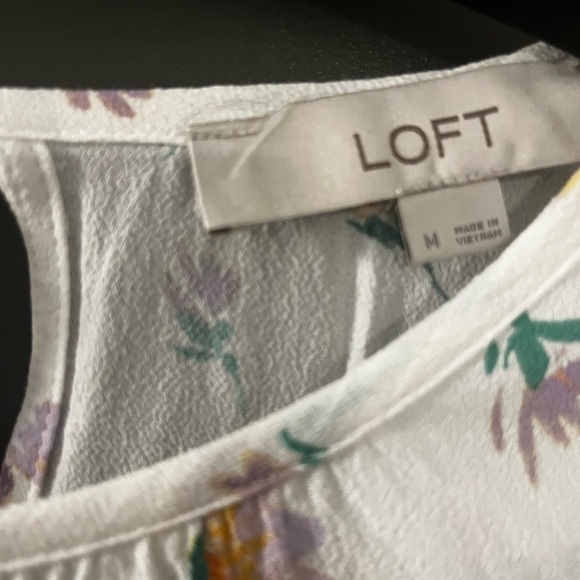 Ann Taylor loft, floral, tank top, loose size, medium - Picture 2 of 5